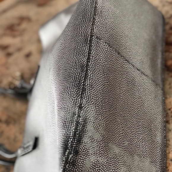 Henri Bendel silver/black tote bag - Picture 2 of 10